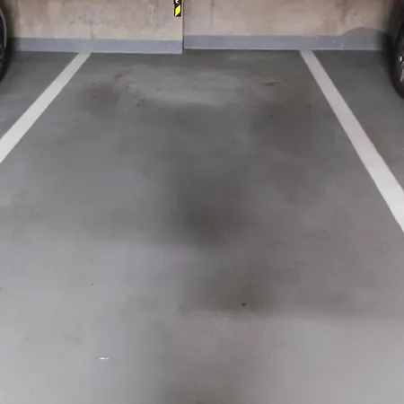 Apartment Schanz - Quietly Oriented - Private Parking - Balcony *