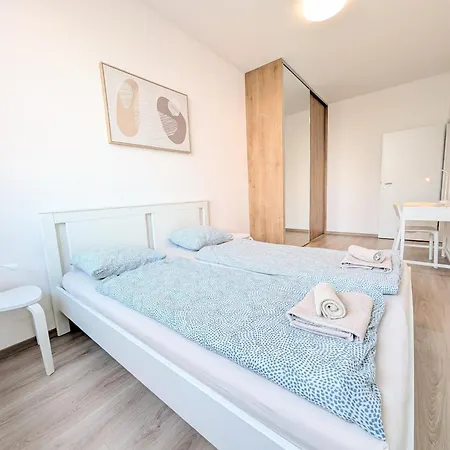 Schanz - Quietly Oriented - Private Parking - Balcony * Bratislava