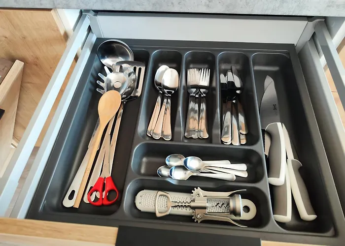 Schanz - Quietly Oriented - Private Parking - Balcony Apartament