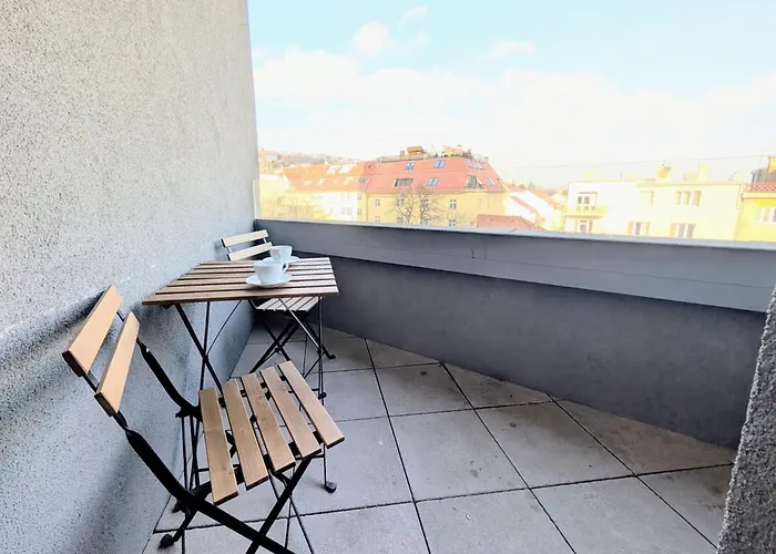 Schanz - Quietly Oriented - Private Parking - Balcony