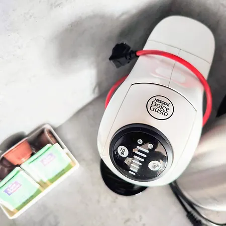 Schanz - Quietly Oriented - Private Parking - Balcony Apartament Bratislava